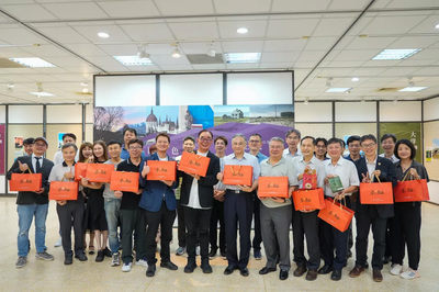 【工商時報】麗明董事長吳春山返朝陽科大 舉辦攝影展及歌唱音樂饗宴圖片