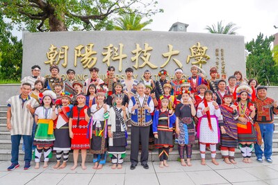 【全國廣播】朝陽科大校長鄭道明獲頒師鐸獎 教育貢獻成就卓越受肯定圖片