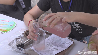 【南投新聞】(影音)--南投茶旅行逛茶博 外籍生體驗茶文化圖片